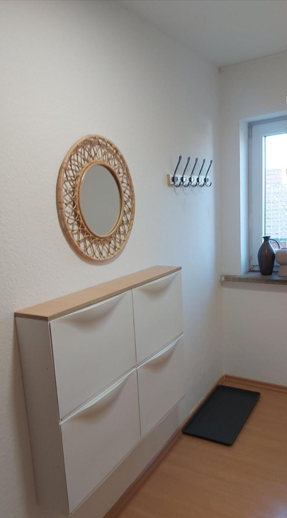 Stilvolle Ferienwohnung Free Parking, Space, Wlan Niestetal Exterior foto